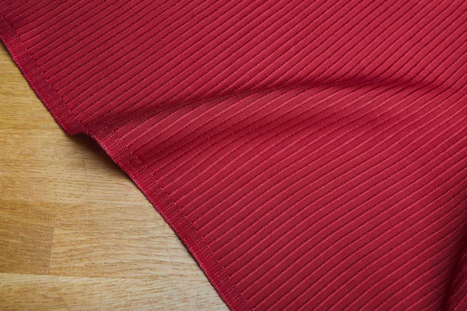 Vintage Wide Rib Ottoman - Red