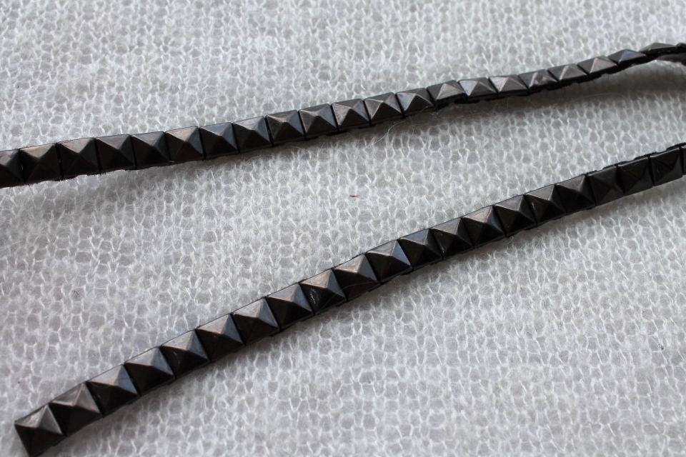 Iron-on Metal Stud Trim - Dark Gunmetal